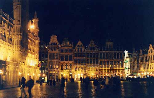 �O�����E�v���X�Ǝs����
