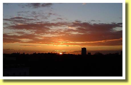 �C�M���X�̎�s�����h���̒��z