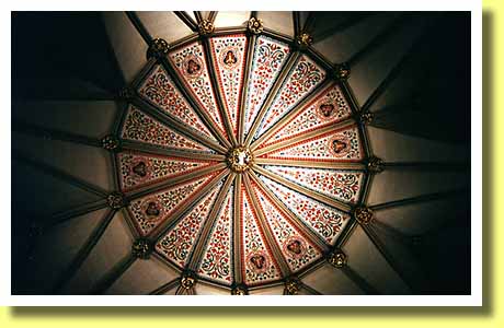 ヨーク・ミンスター（大聖堂）のチャプター・ハウスの天井装飾（イギリス）