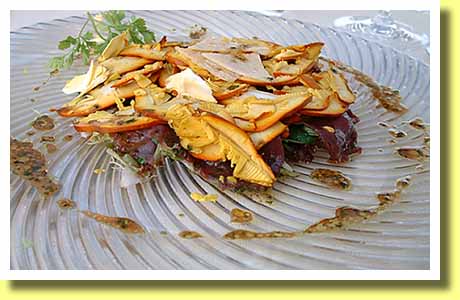 �C�^���A�̎�s���[�}�̃~�V���������t�����X�g�����u���E�y���S���v�ŐH�ׂ������̃J���p�b�`��
