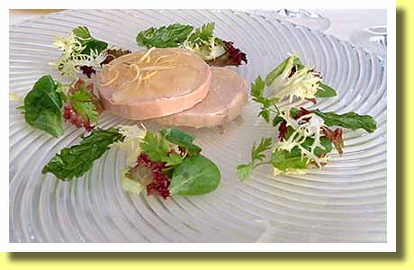 �C�^���A�̎�s���[�}�̃~�V���������t�����X�g�����u���E�y���S���v�ŐH�ׂ��t�H�A�O���̃[���[�񂹁A�~���g�ƃ������̕���