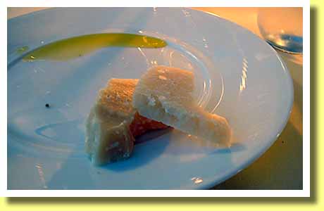 �C�^���A�̎�s���[�}�̃~�V���������t�����X�g�����u���E�y���S���v�ŐH�ׂ��p���~�W���[�m�E���b�W���[�m�ƃI���[���E�I�C��