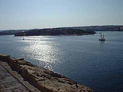 �}�k�G����