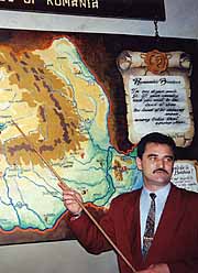 �u���V���t�̃��C���E�Z���[�Ń��[�}�j�A�̃��C���̂��׋��i�g�����V�����@�j�A�A���[�}�j�A�j